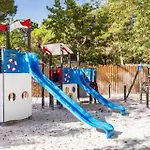 Campingplatz Confort Dans 4 Etoiles Front De