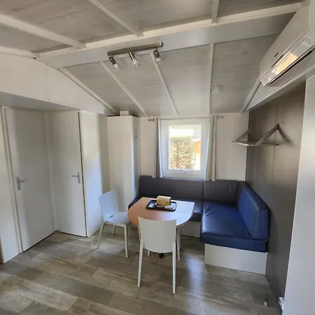 Confort Dans 4 Etoiles Front De Canet-en-Roussillon
